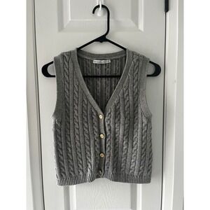 Abercrombie & Fitch Gray Cable Knit Sweater Vest Gold Crest Button V-Neck Small